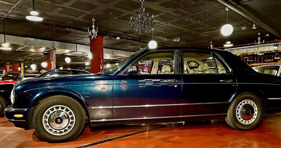 ROLLS-ROYCE SILVER SERAPH