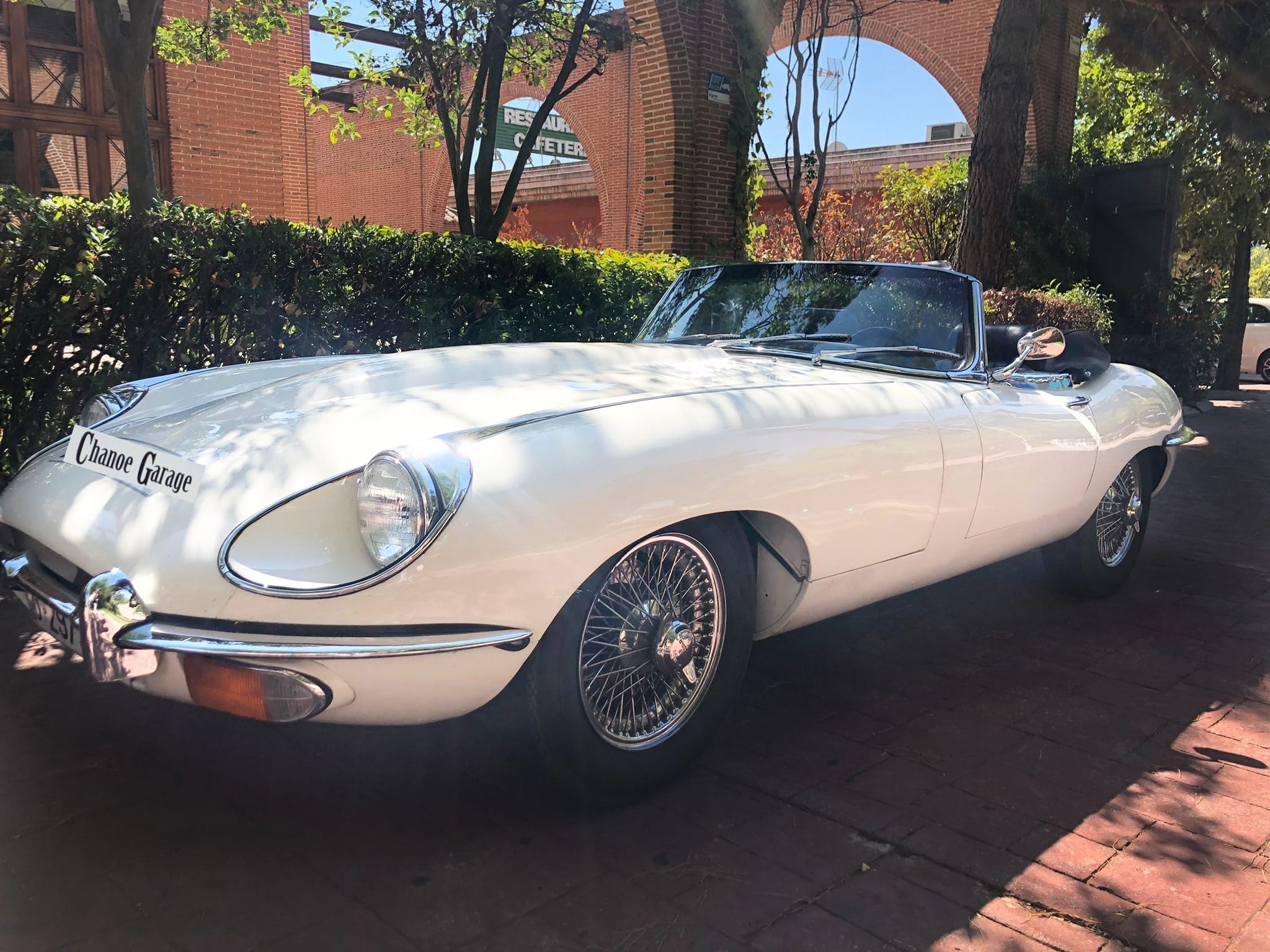 JAGUAR E TYPE 4.2