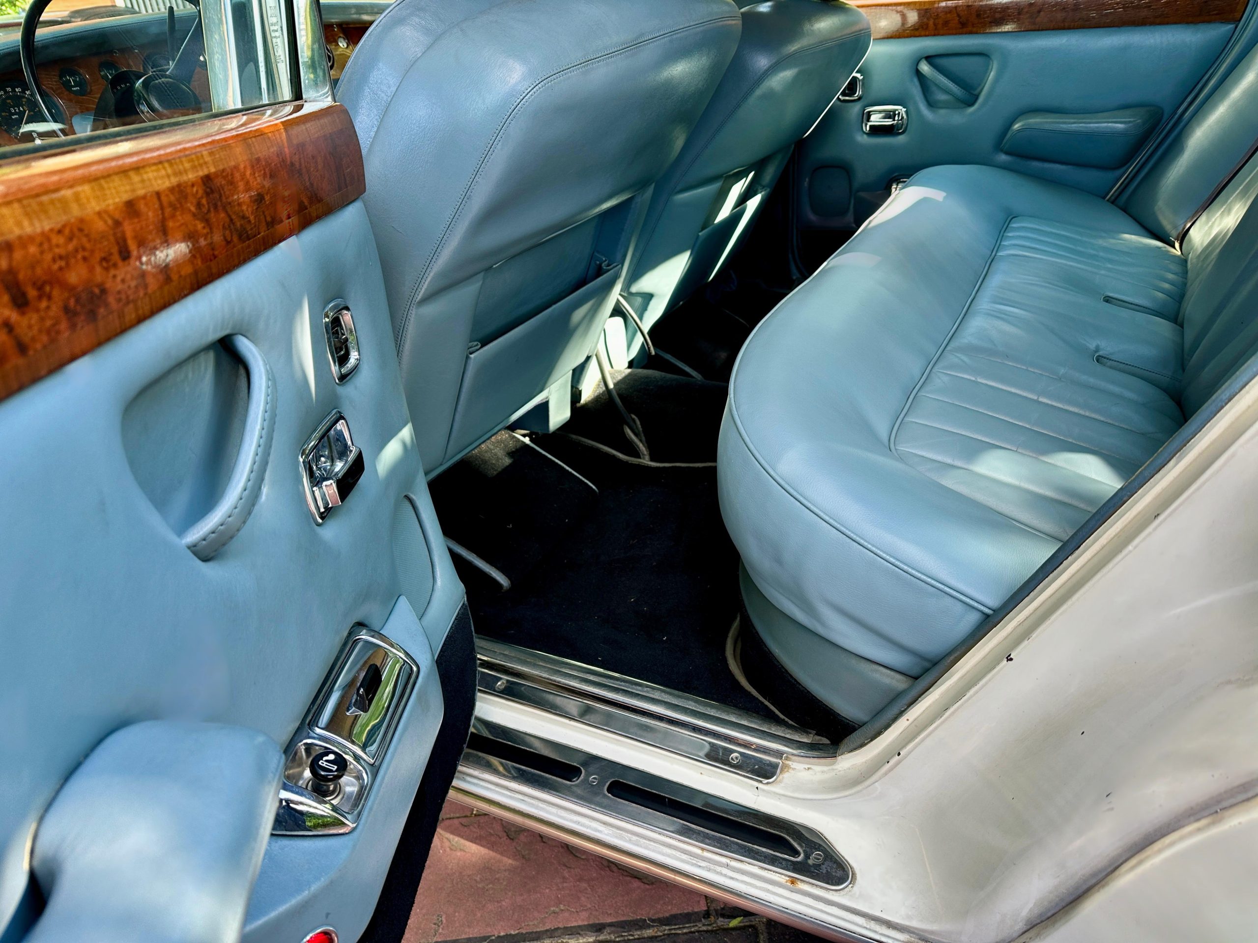 ROLLS-ROYCE SILVER SHADOW