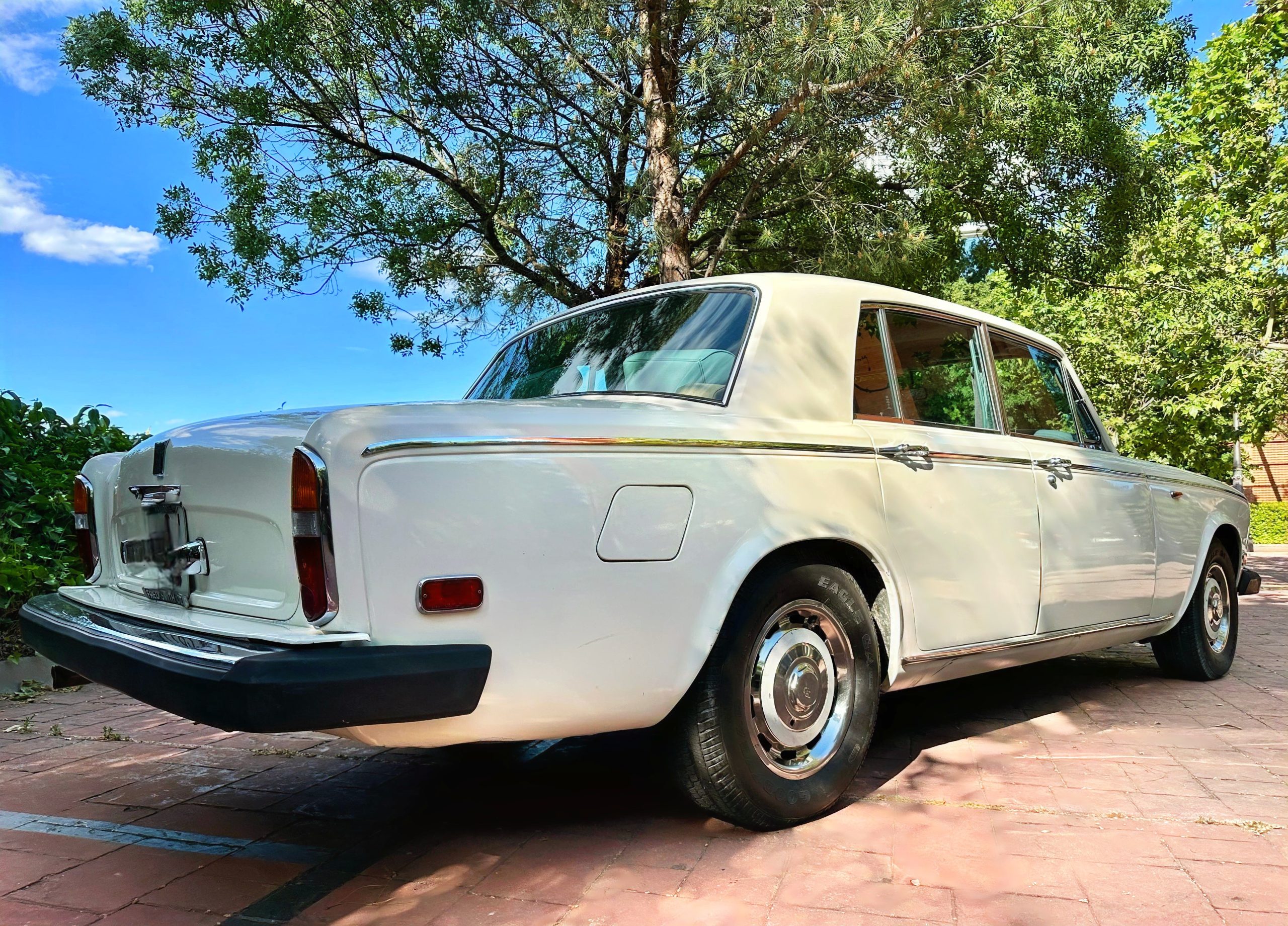 ROLLS-ROYCE SILVER SHADOW