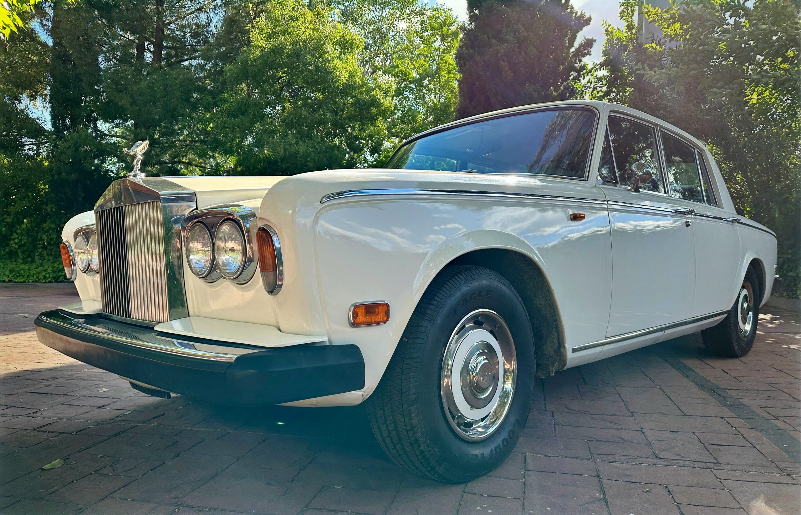 ROLLS-ROYCE SILVER SHADOW