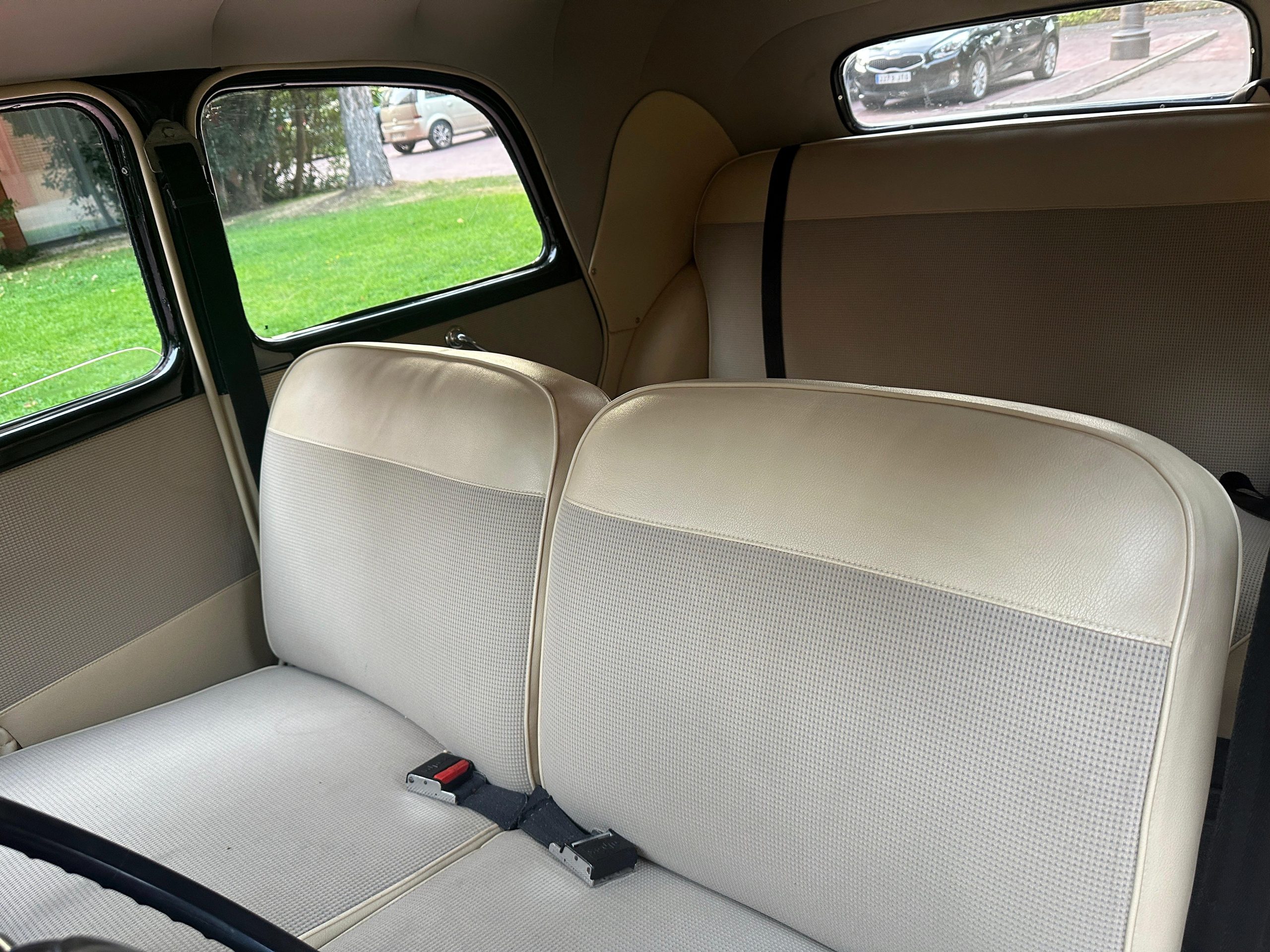 CITROËN TRACTION AVANT 11B