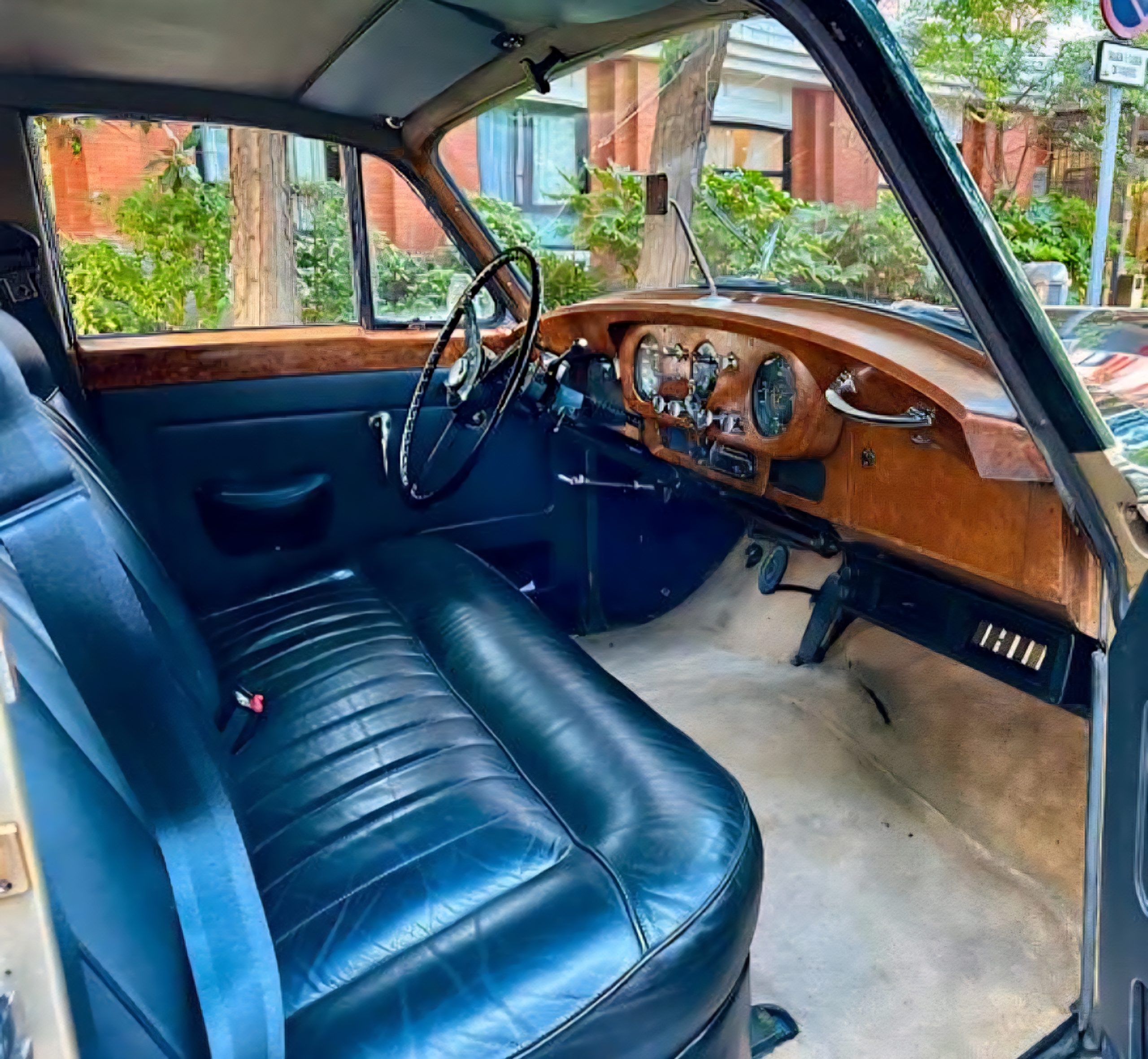 ROLLS ROYCE SILVER CLOUD I