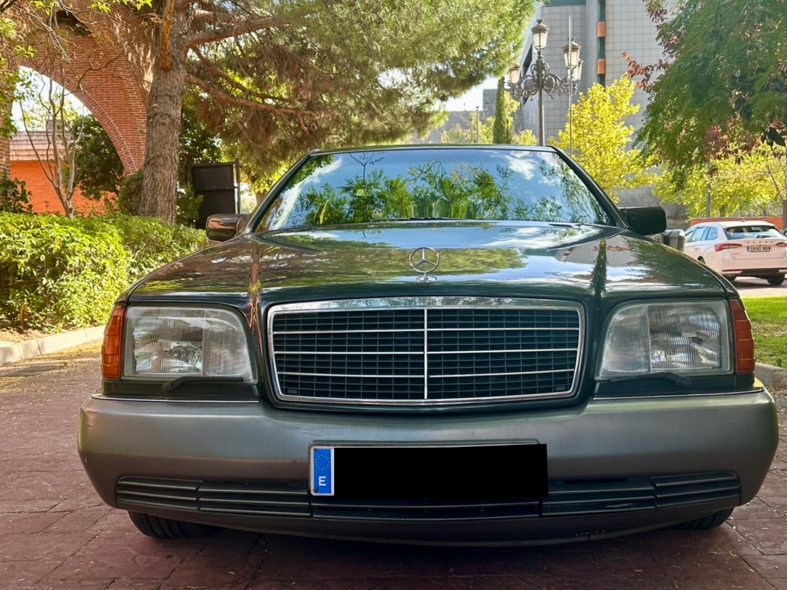 MERCEDES BENZ 600SEL