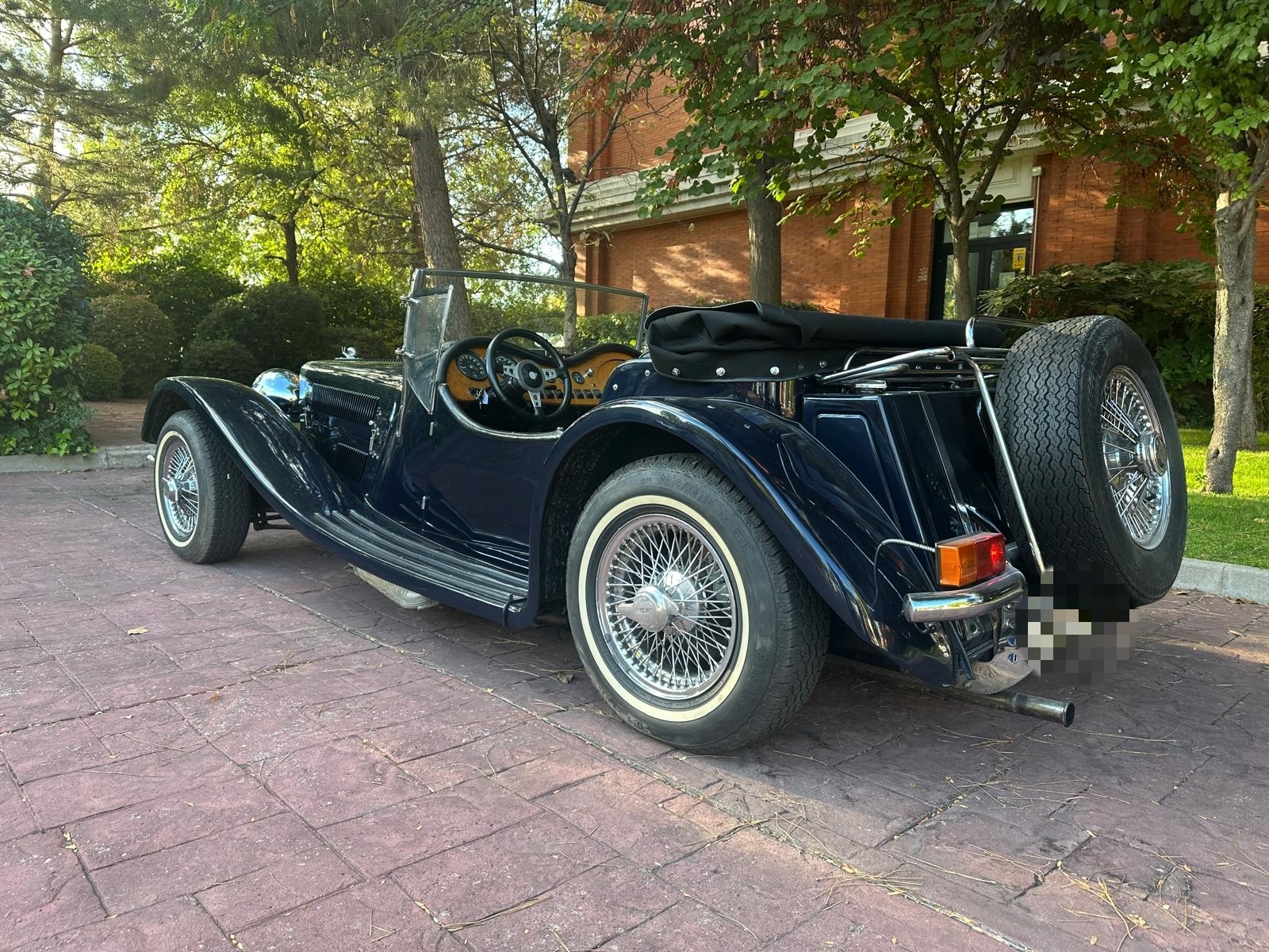 PANTHER J72 ROADSTER