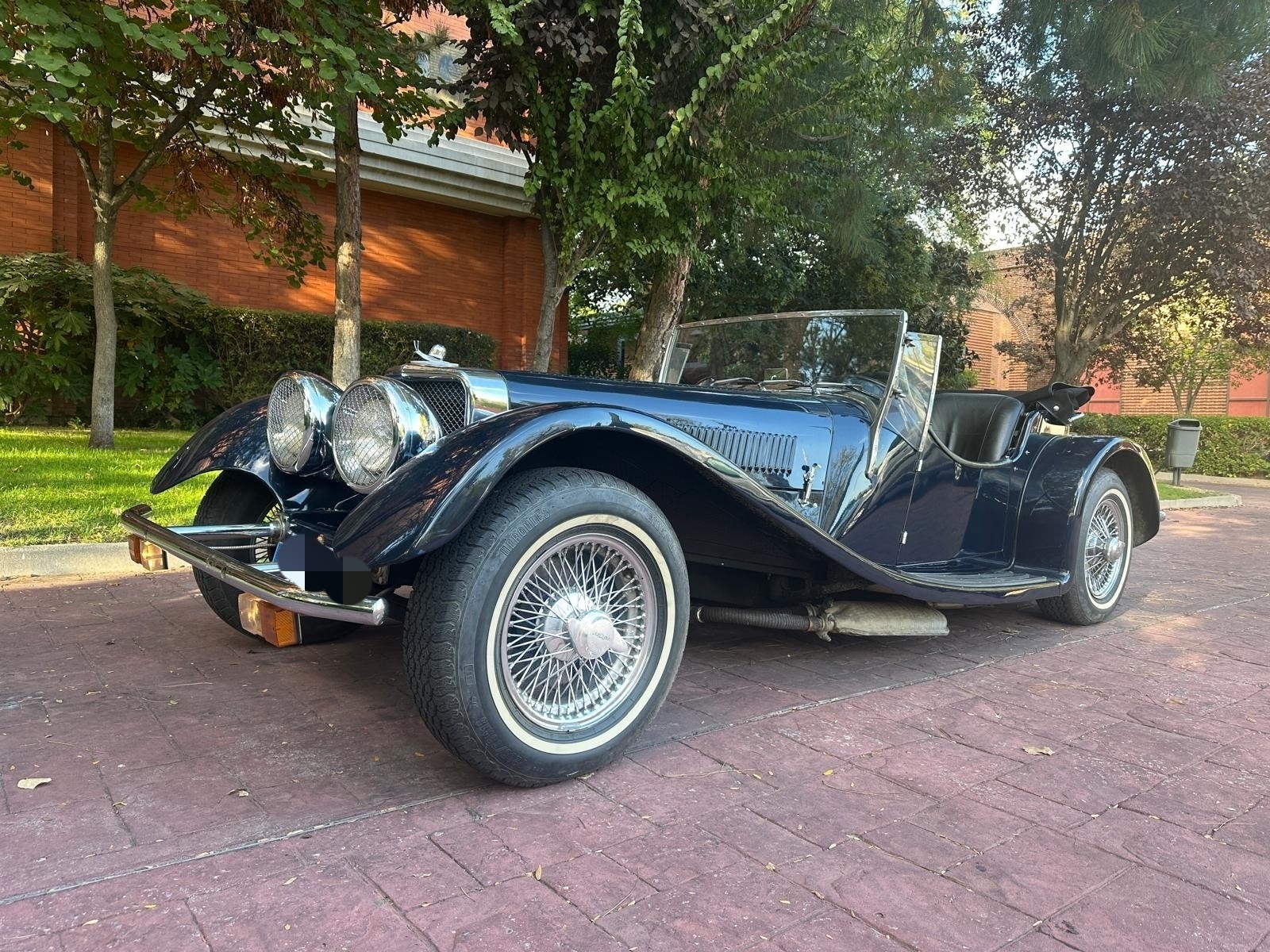 PANTHER J72 ROADSTER