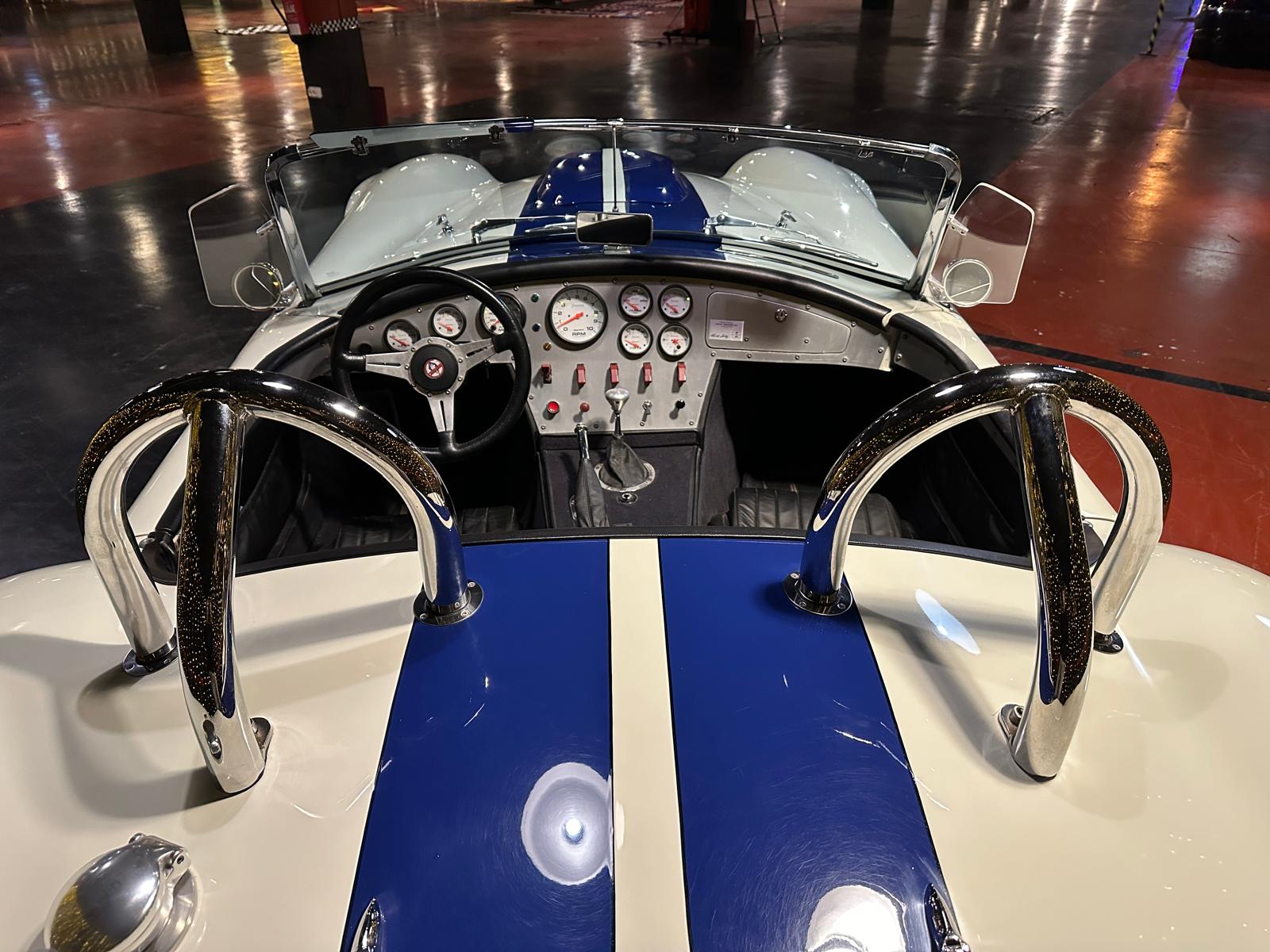 A.C COBRA-427 RÉPLICA