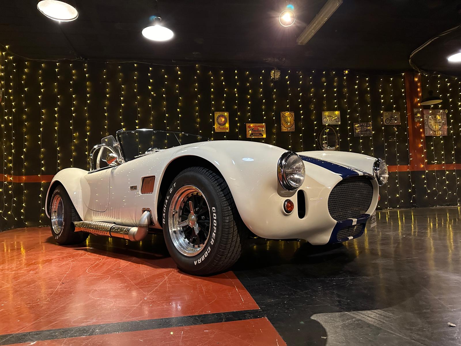 A.C COBRA-427 RÉPLICA