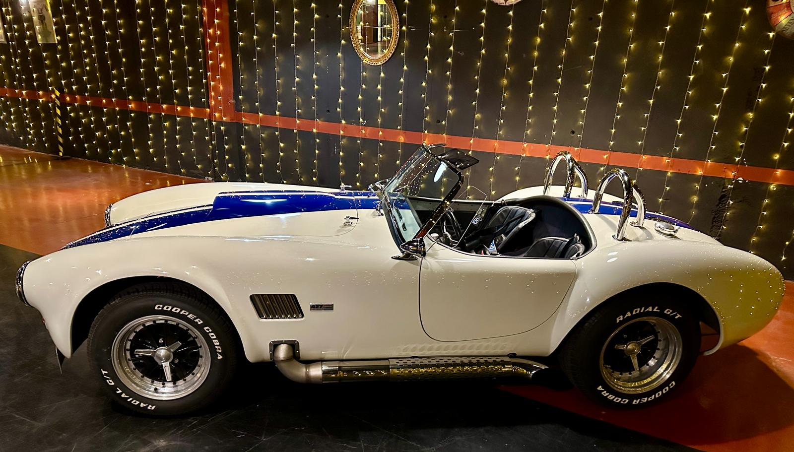 A.C COBRA-427 RÉPLICA