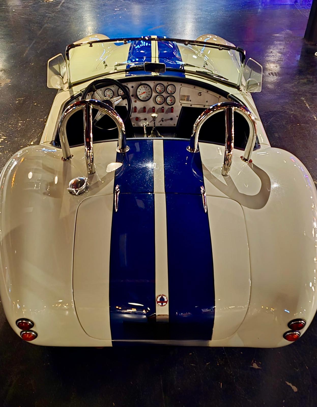 A.C COBRA-427 RÉPLICA