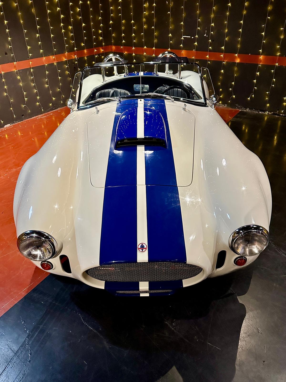 A.C COBRA-427 RÉPLICA