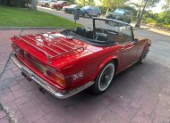 TRIUMPH TR6