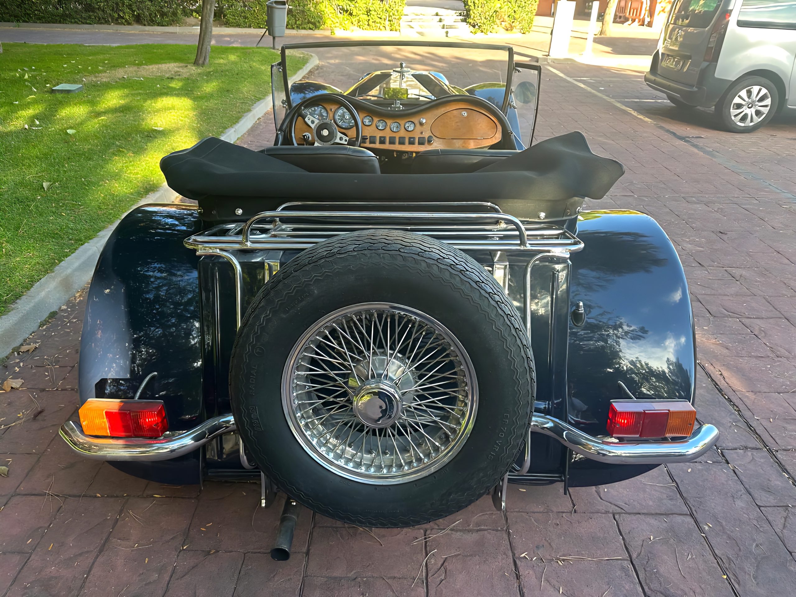 PANTHER J72 ROADSTER