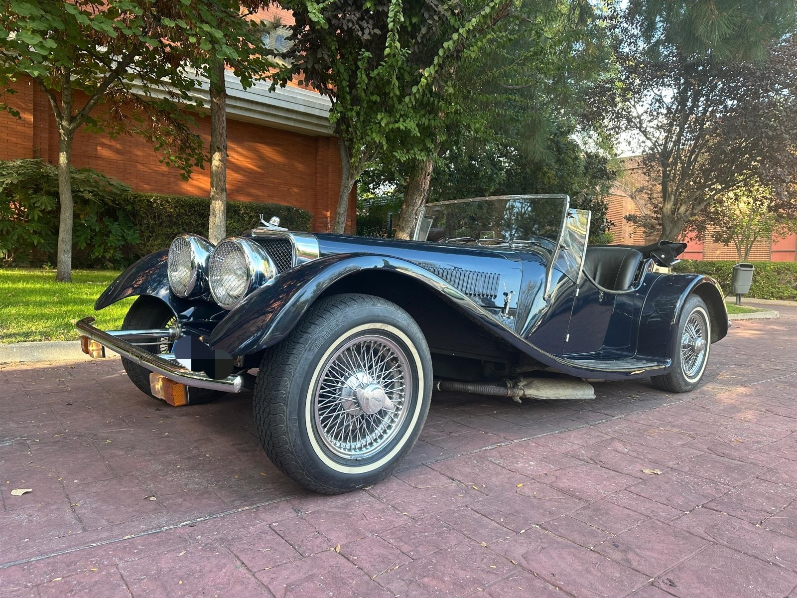 PANTHER J72 ROADSTER