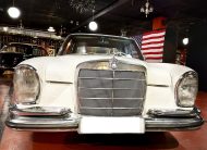 MERCEDES BENZ 250S