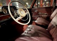 MERCEDES BENZ 250S
