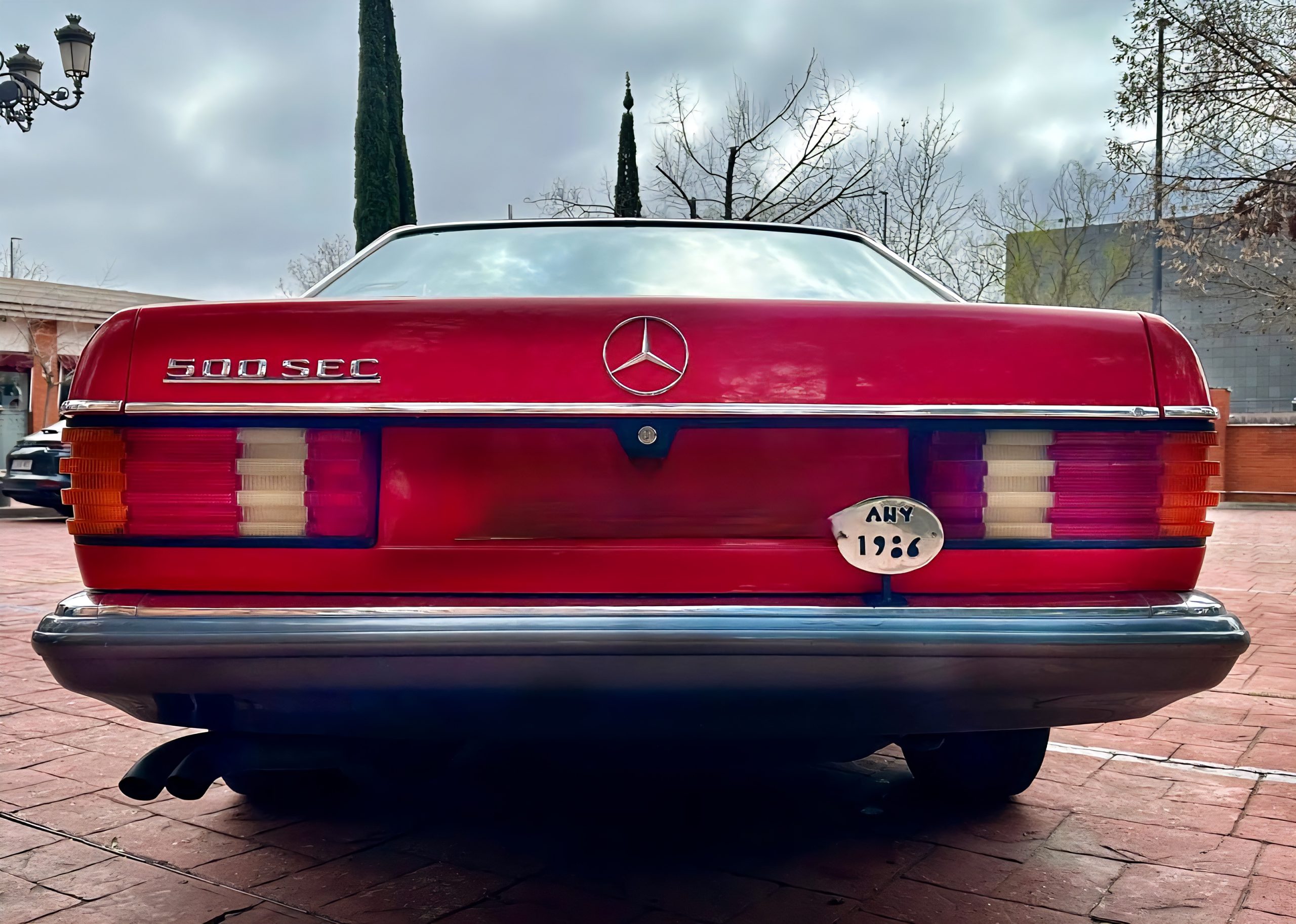 MERCEDES-BENZ  500SEC