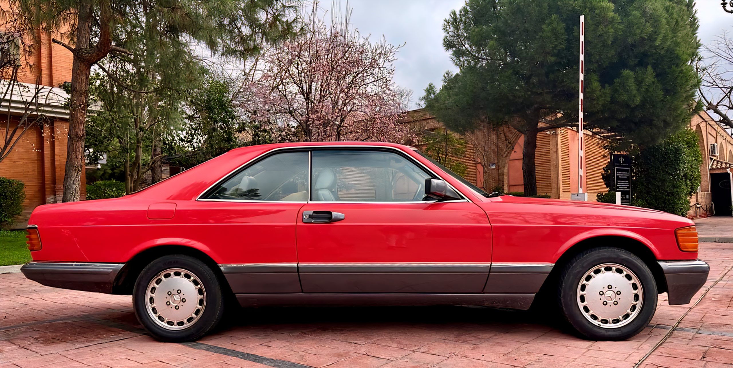 MERCEDES-BENZ  500SEC