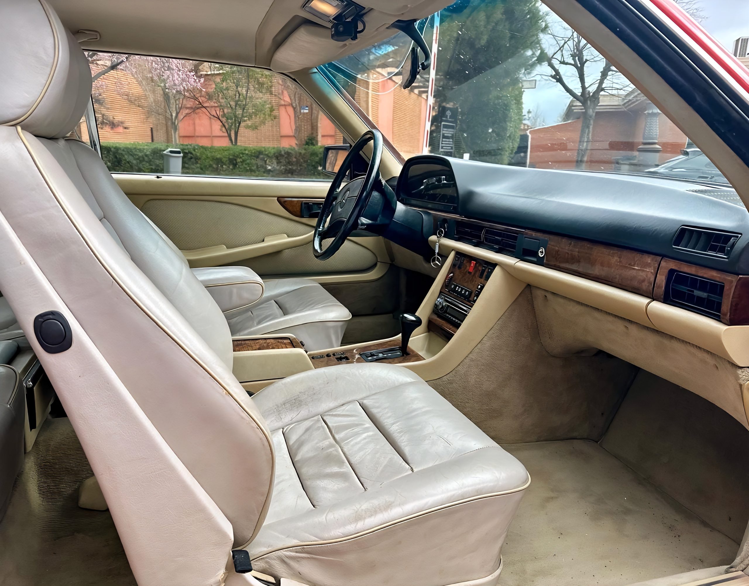 MERCEDES-BENZ  500SEC