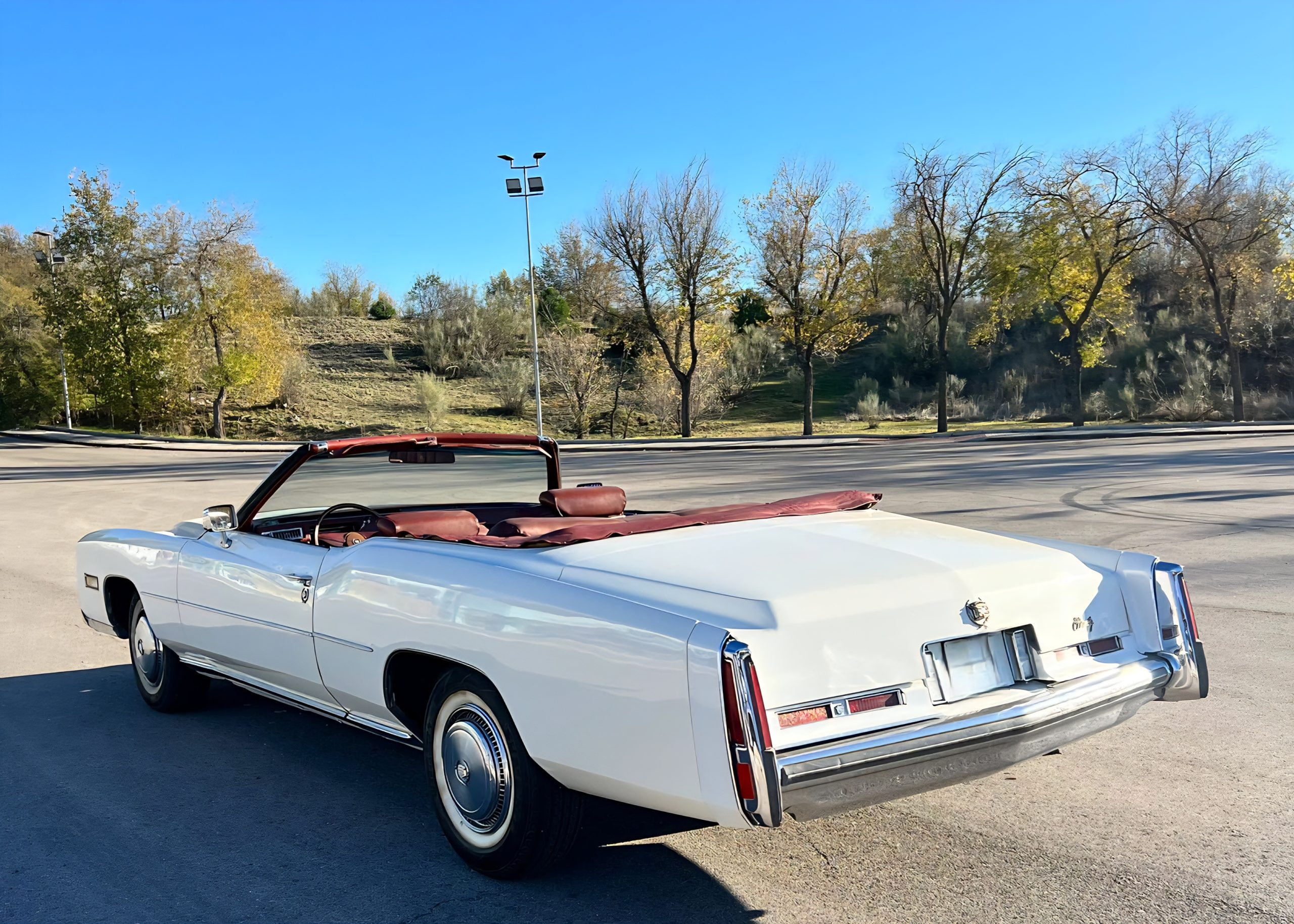 CADILLAC ELDORADO CABRIOLET