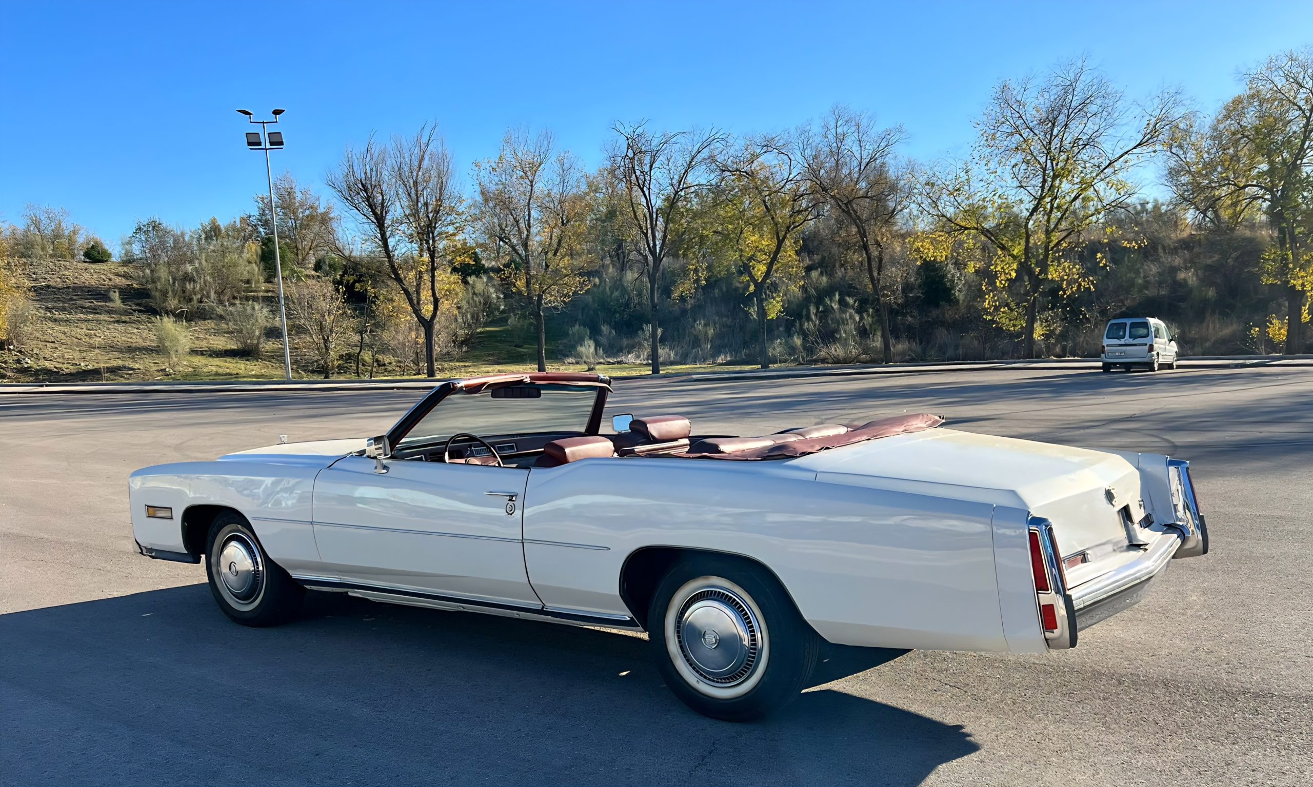 CADILLAC ELDORADO CABRIOLET
