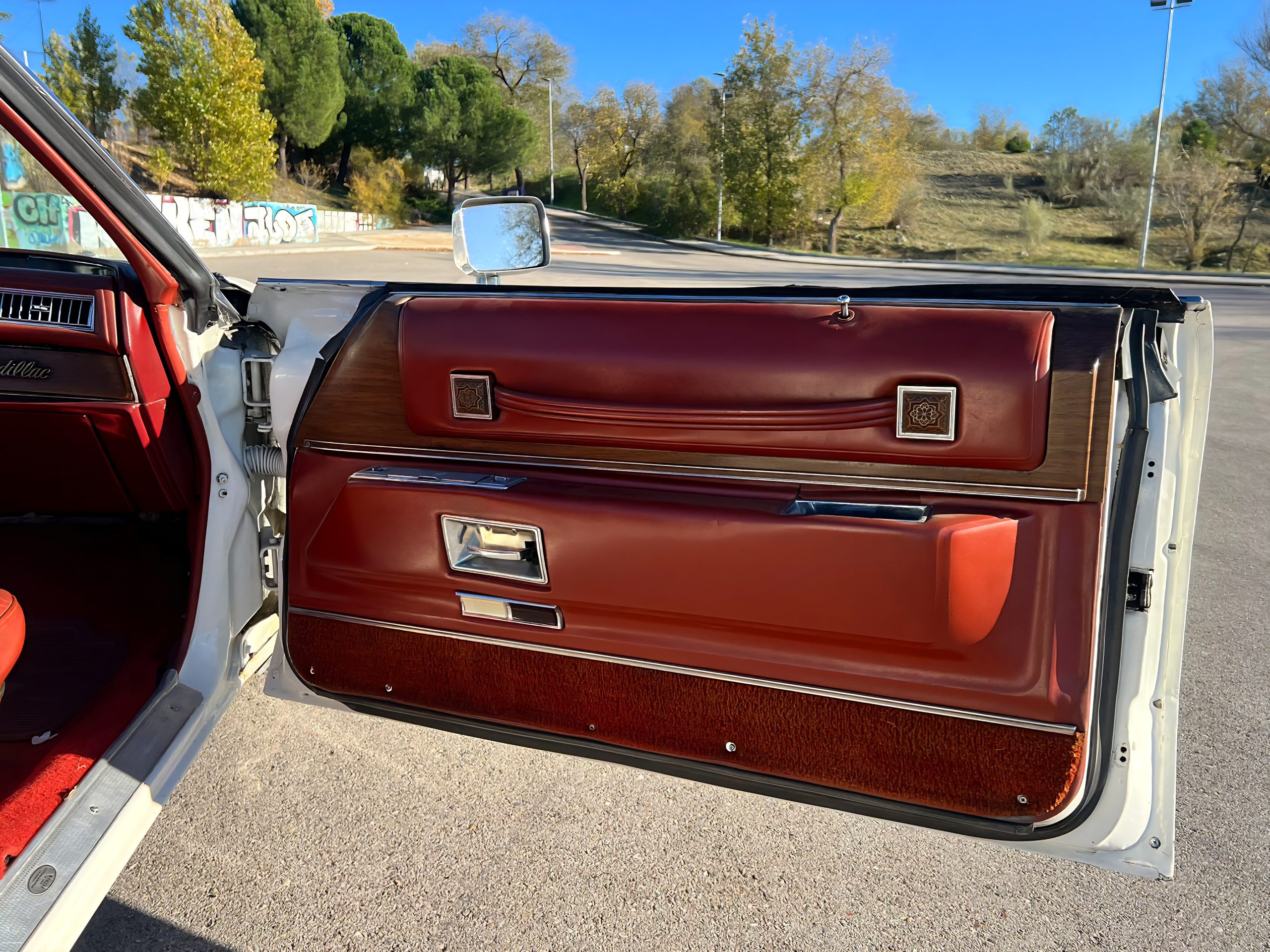 CADILLAC ELDORADO CABRIOLET