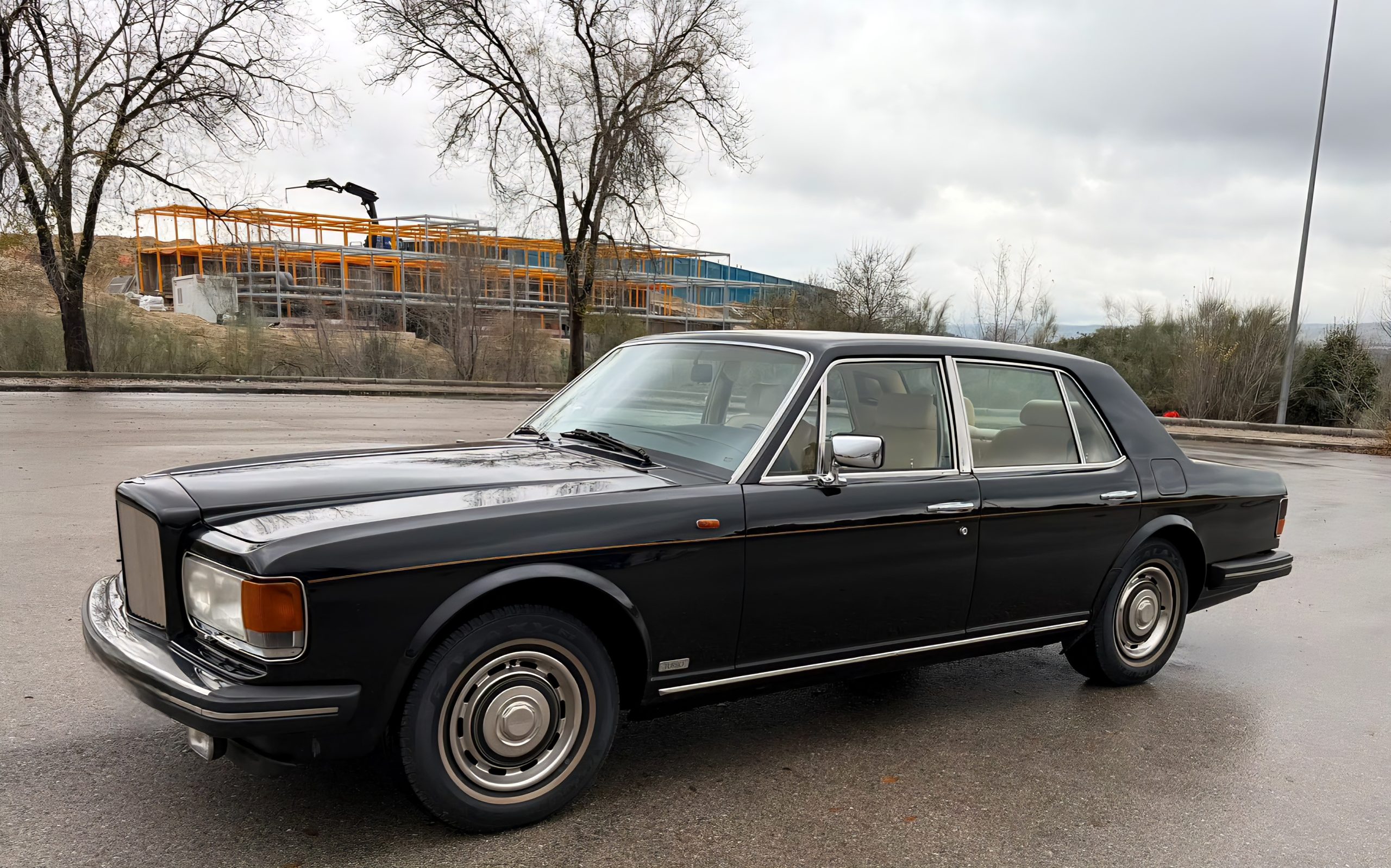 BENTLEY MULSANNE TURBO