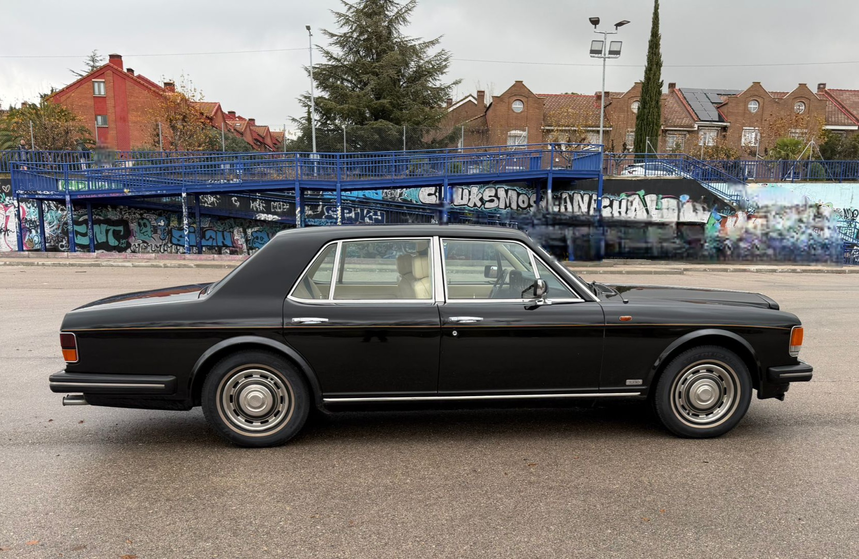 BENTLEY MULSANNE TURBO