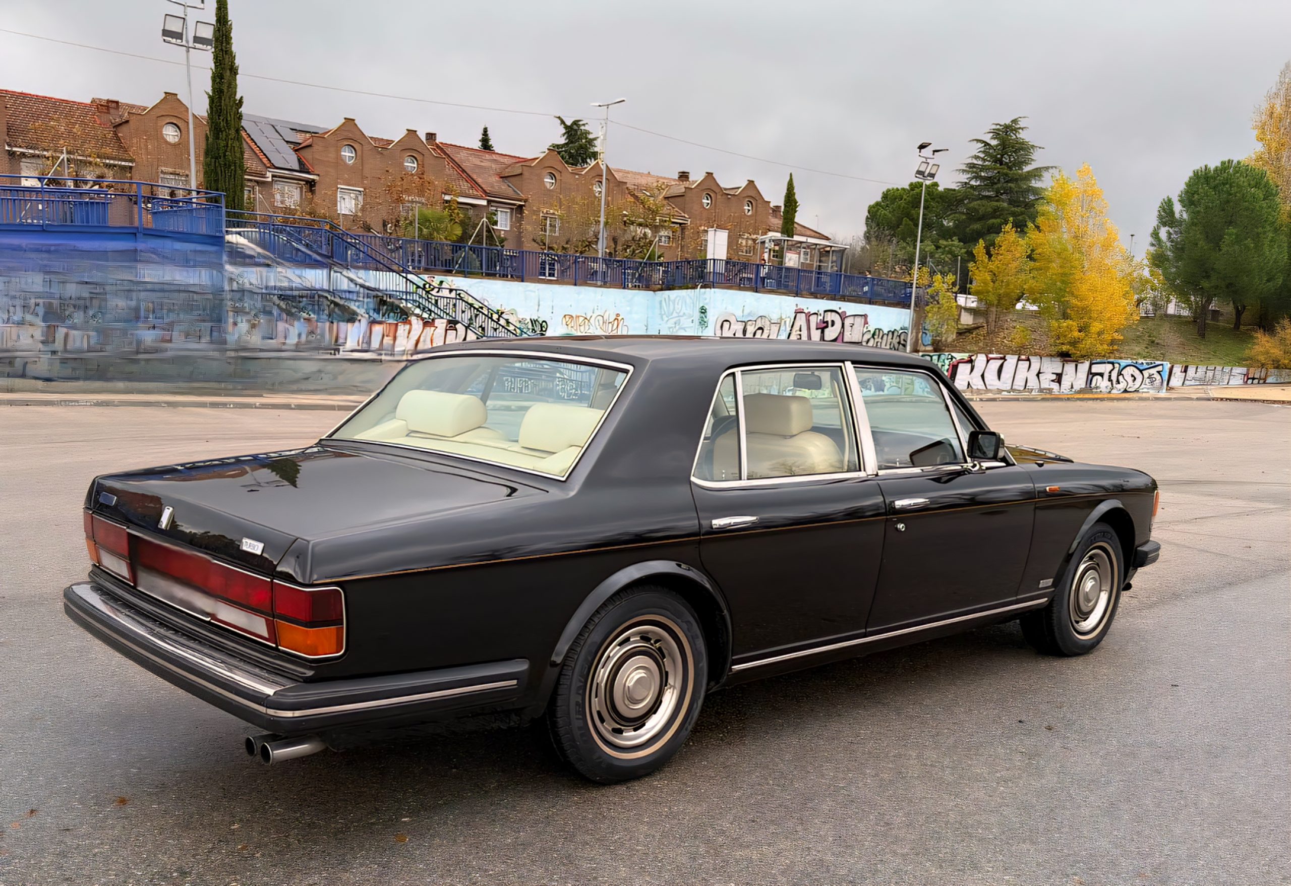 BENTLEY MULSANNE TURBO