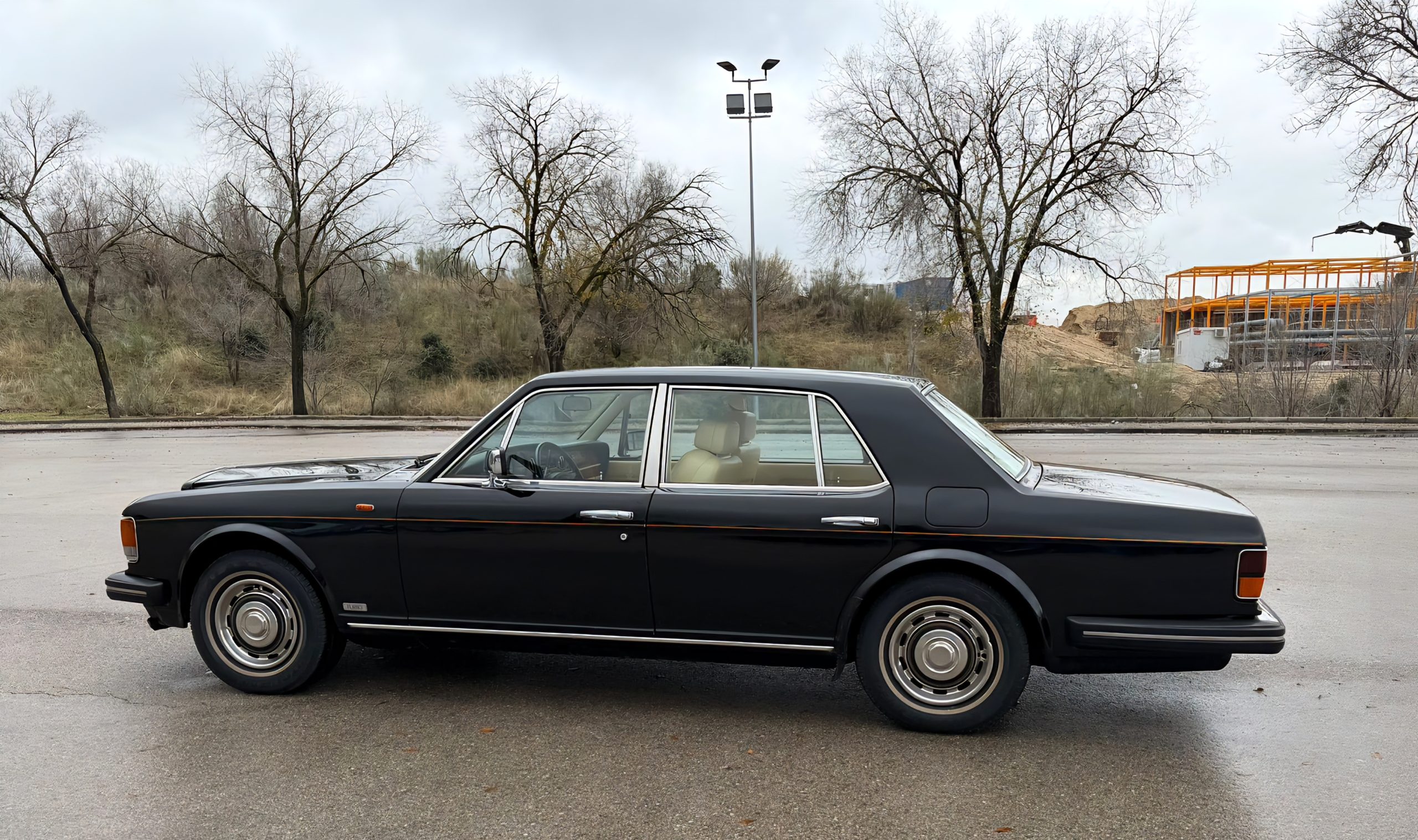 BENTLEY MULSANNE TURBO