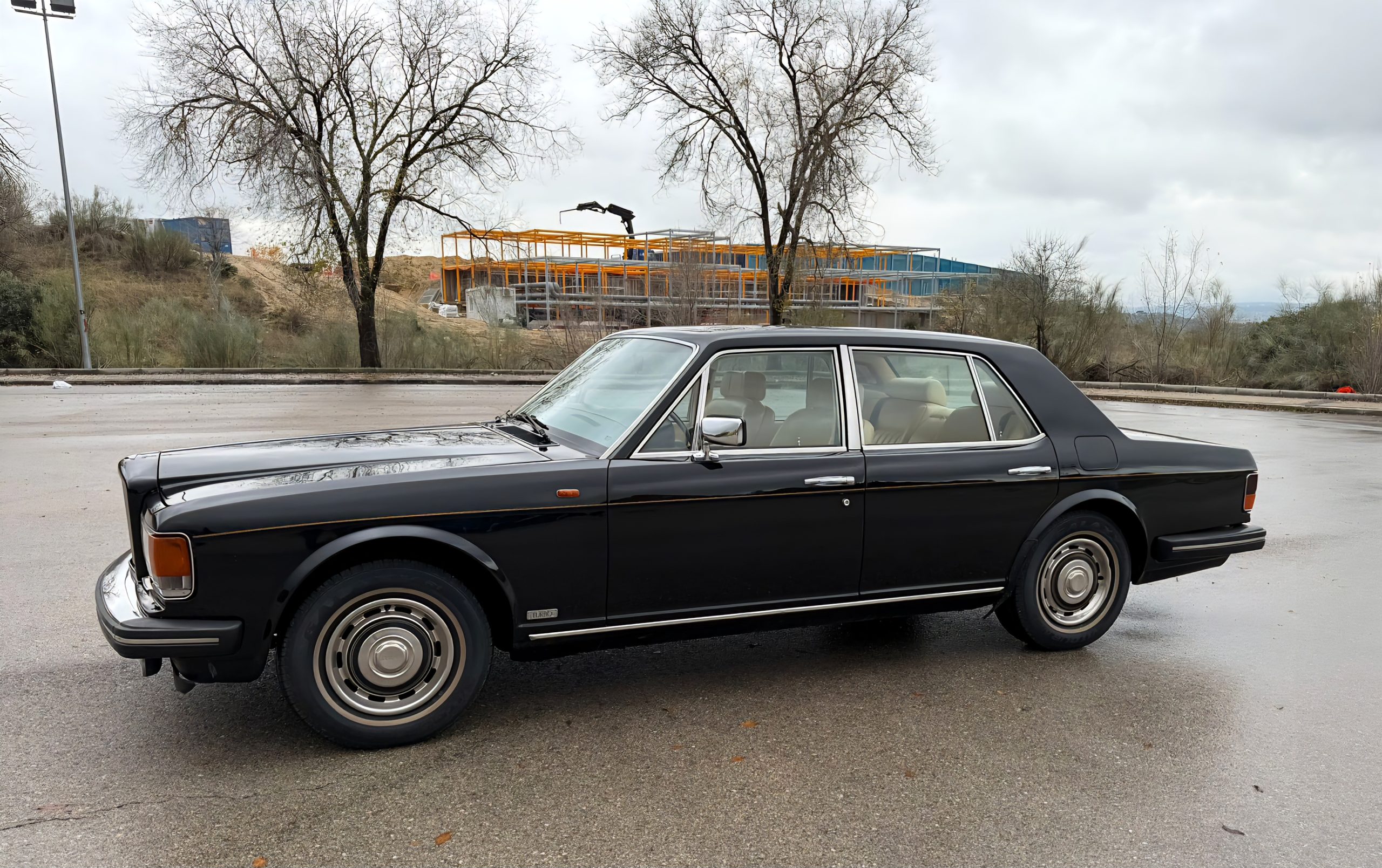 BENTLEY MULSANNE TURBO