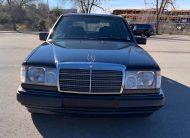 MERCEDES BENZ PULLMAN 260E
